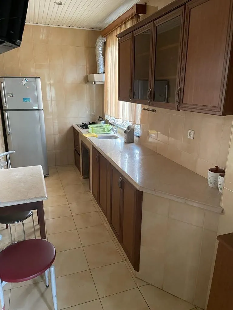 Квартира, 4-комн., 96 м²