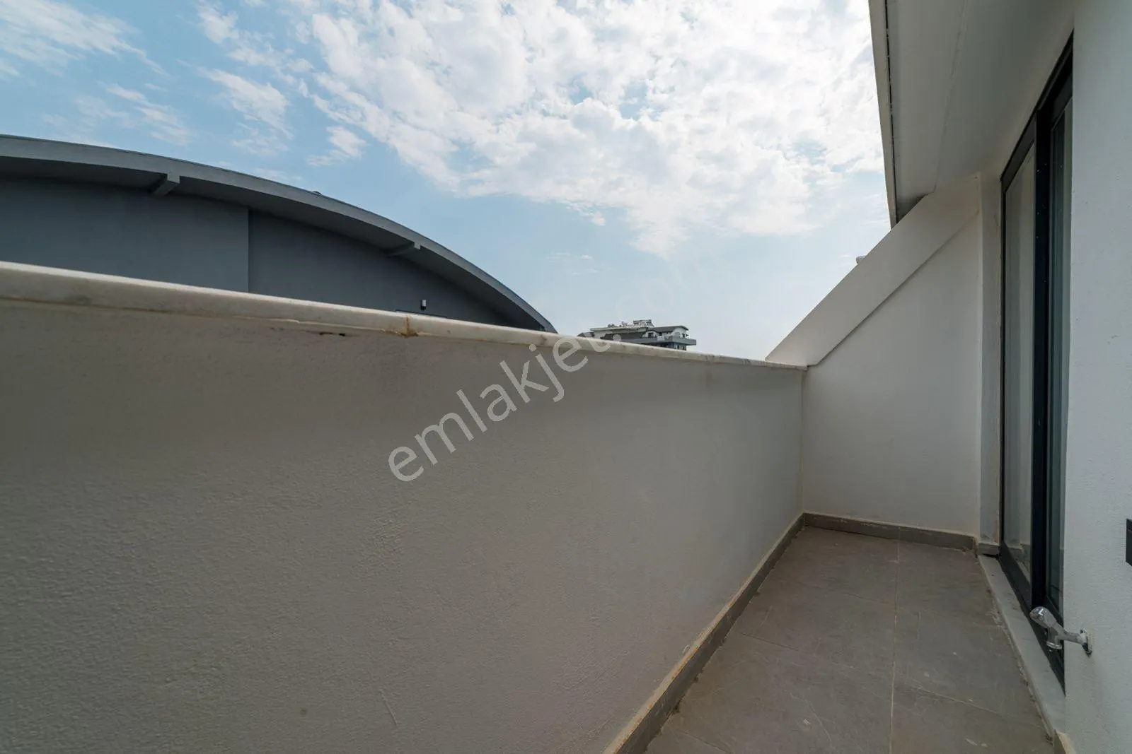 Apartment, 3-room, 120 m²