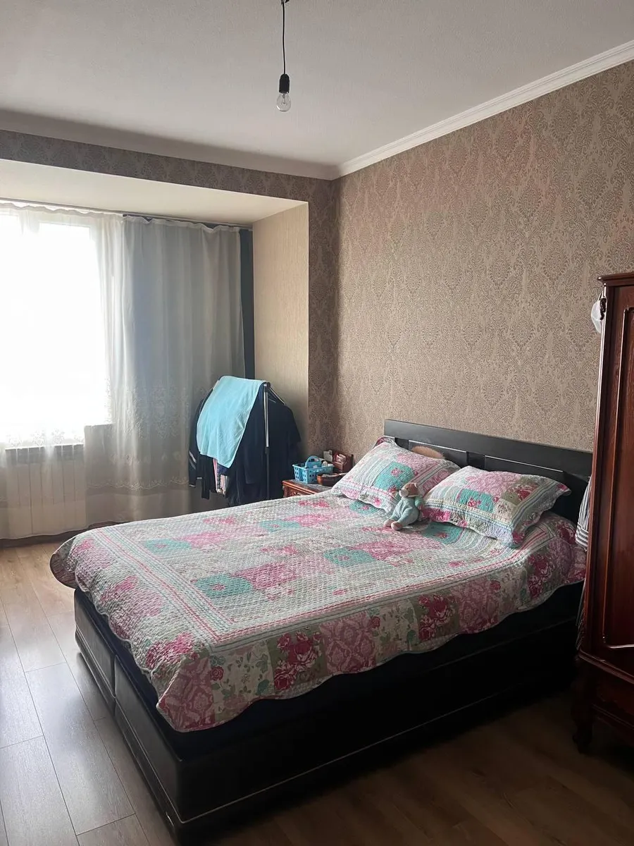 Квартира, 4-комн., 115 м²
