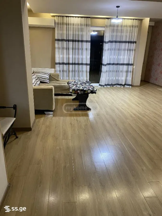 Apartment, 3-room, 115 m²