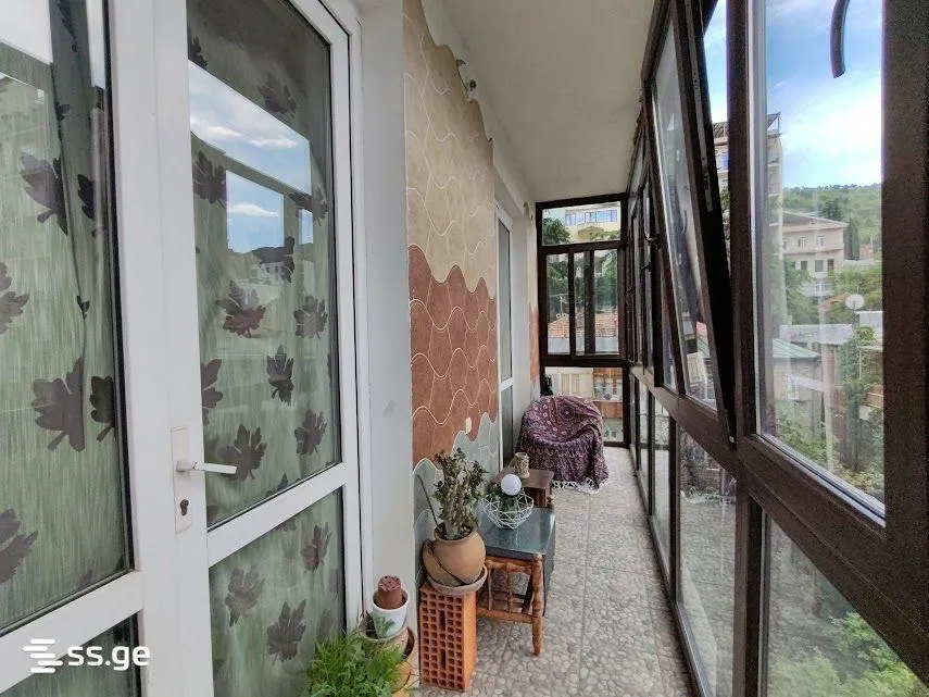Квартира, 3-комн., 85 м²