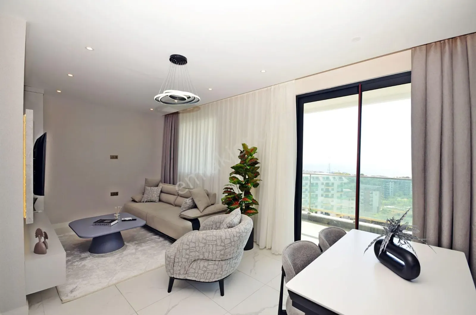 Apartment, 3-room, 110 m²
