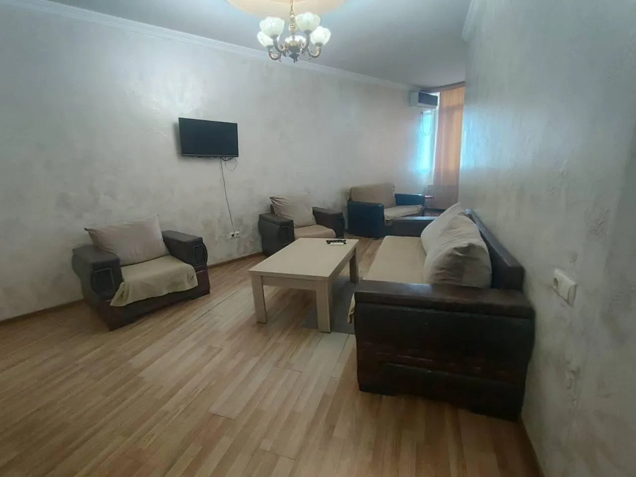 Apartment, 3-room, 60 m², Zurab Gorgiladze St, 98