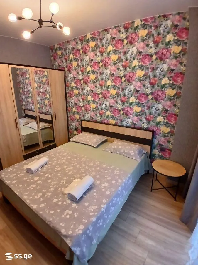 Apartment, 2-room, 60 m², Green Alley