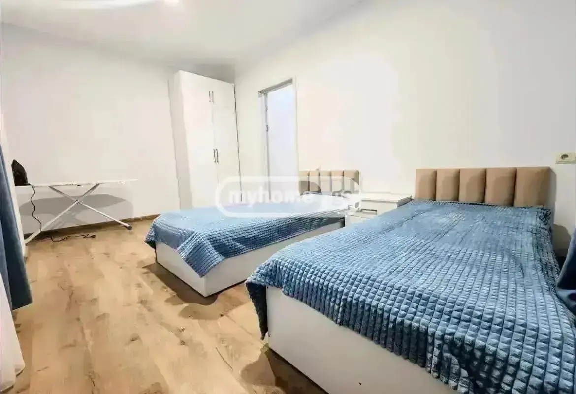 House, 3-room, 71 m²