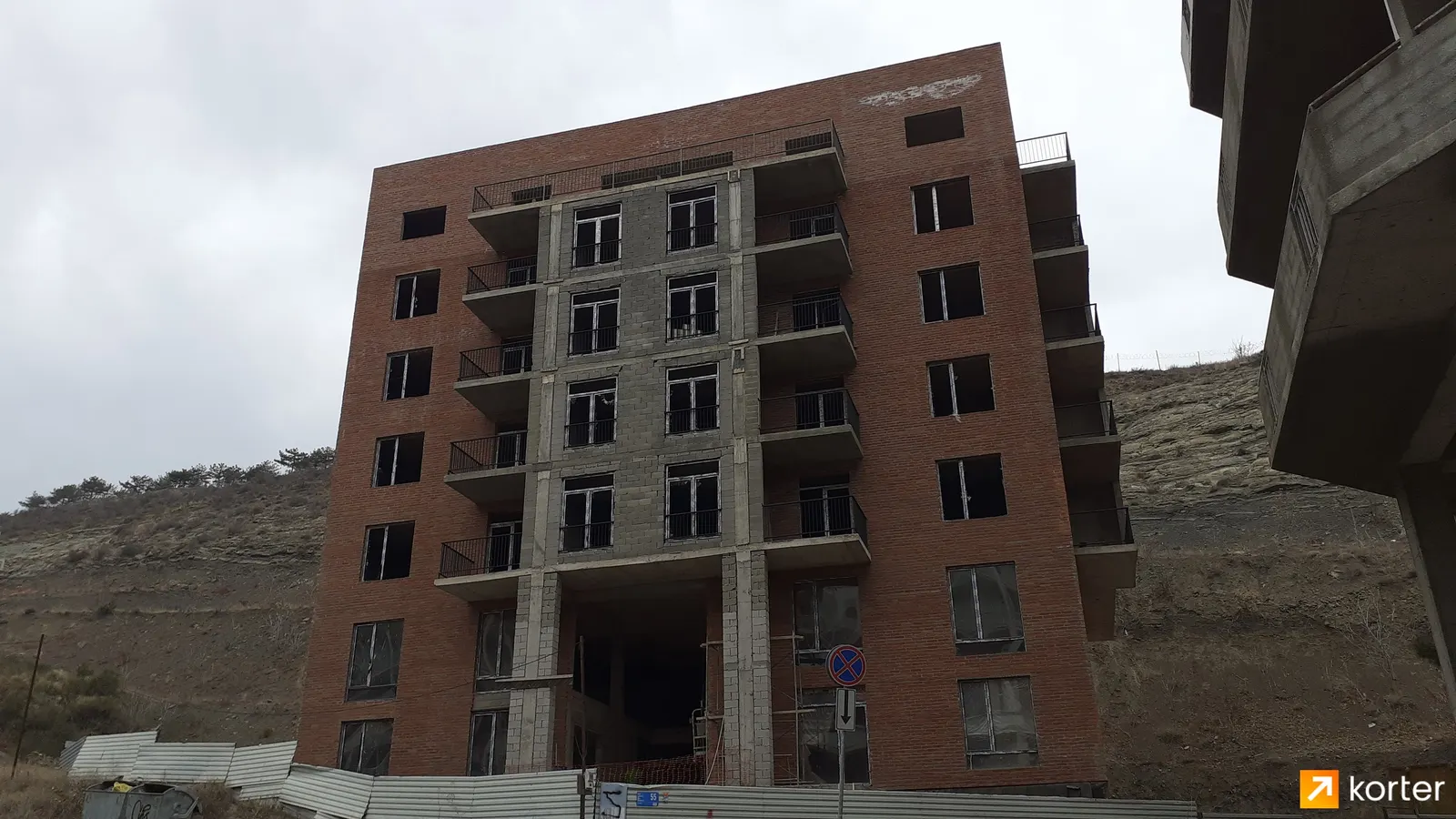 Nino Zhvania St, 55 residential complex
