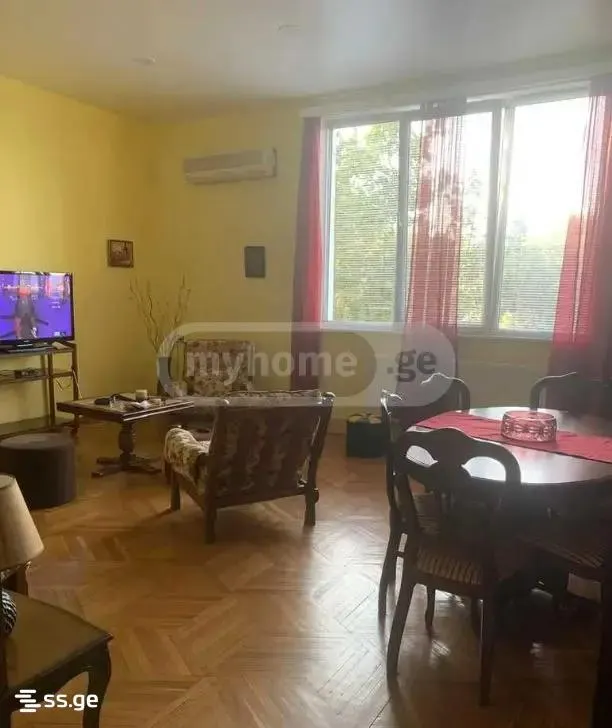 Apartment, 4-room, 100 m²