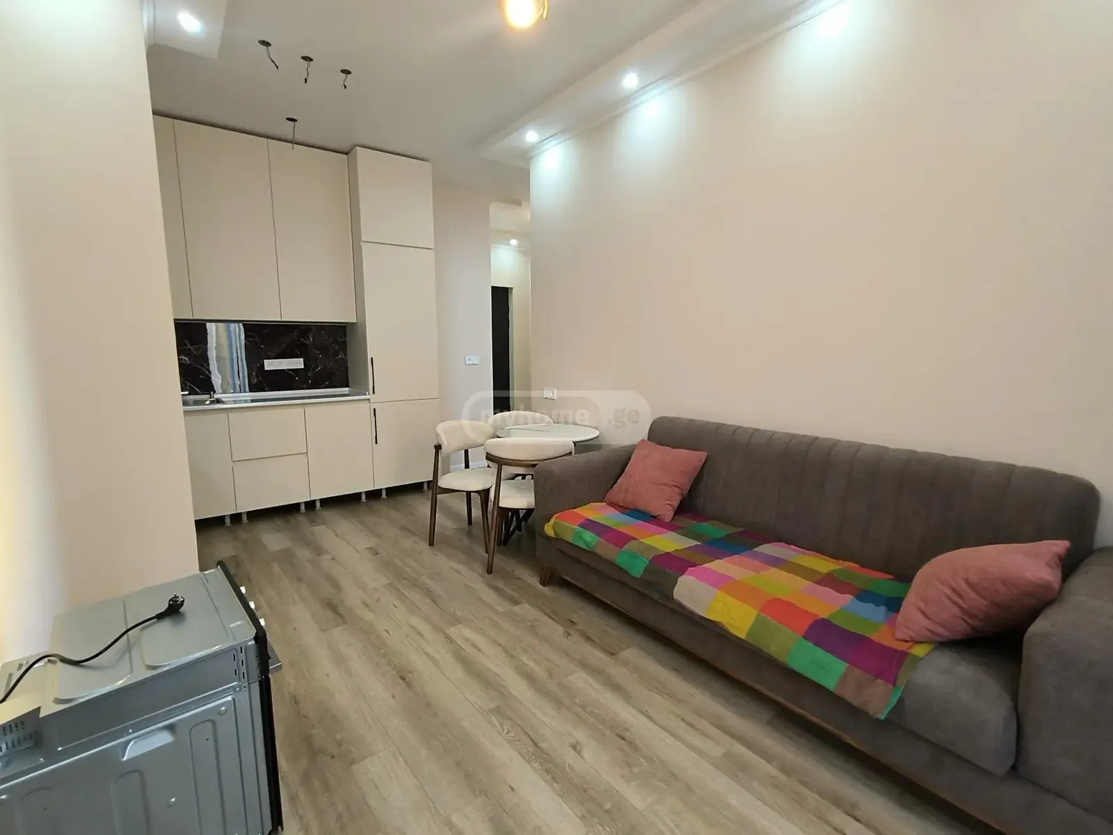 Квартира, 3-комн., 70 м²