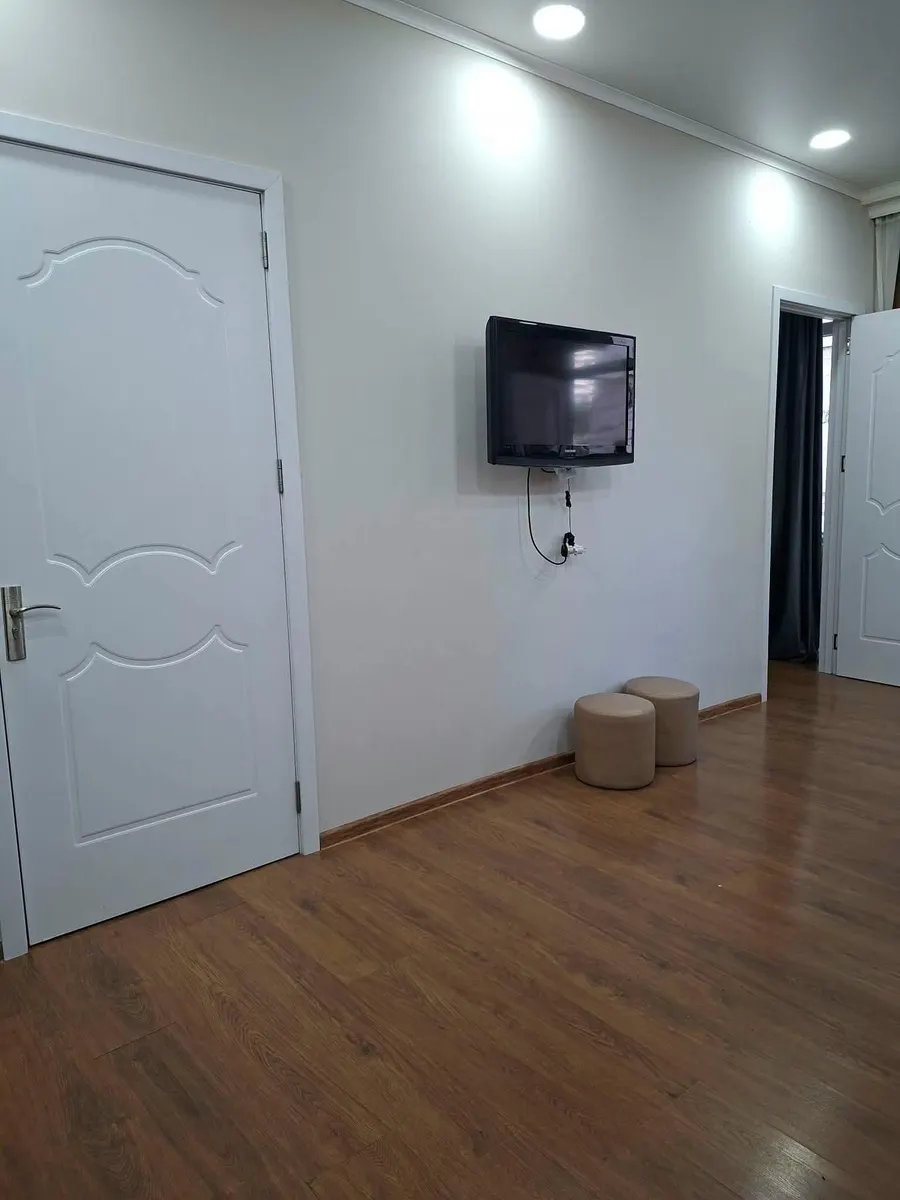 Квартира, 3-комн., 57 м²