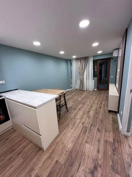 Квартира, 2-комн., 49 м²