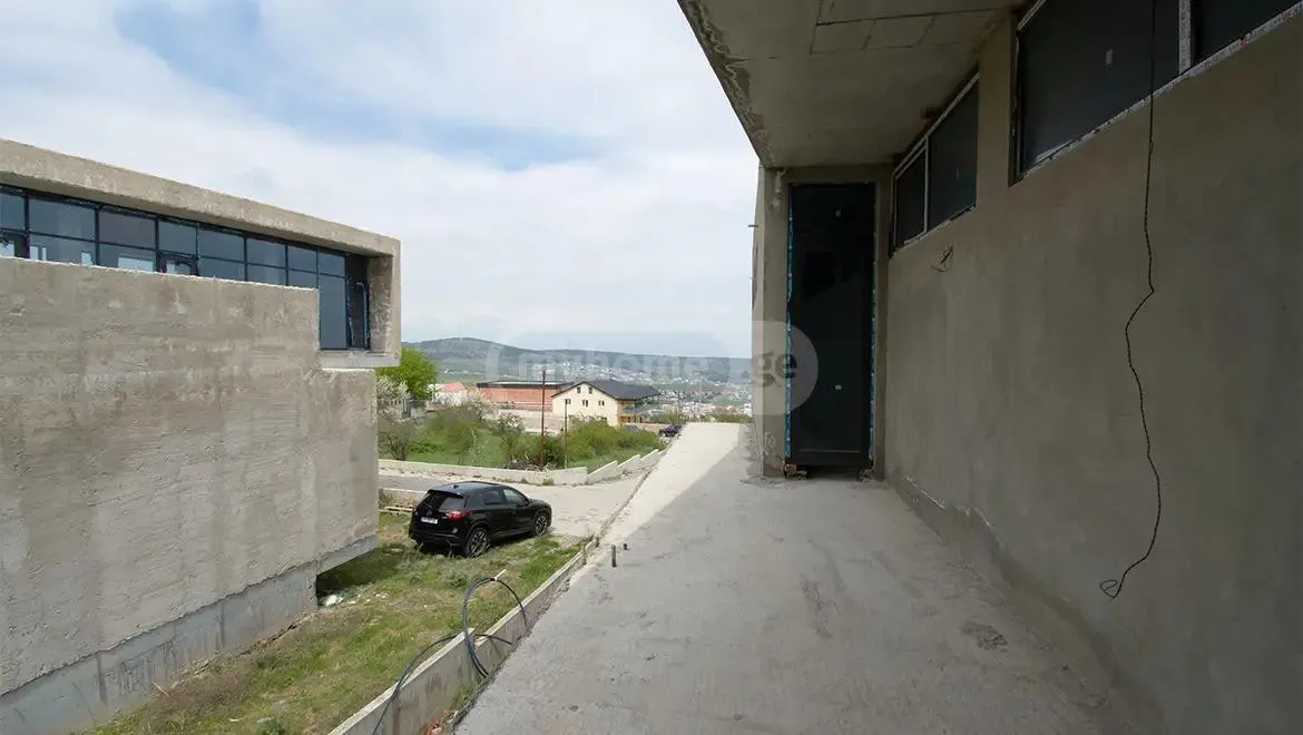 Дом, 5-комн., 378.4 м²