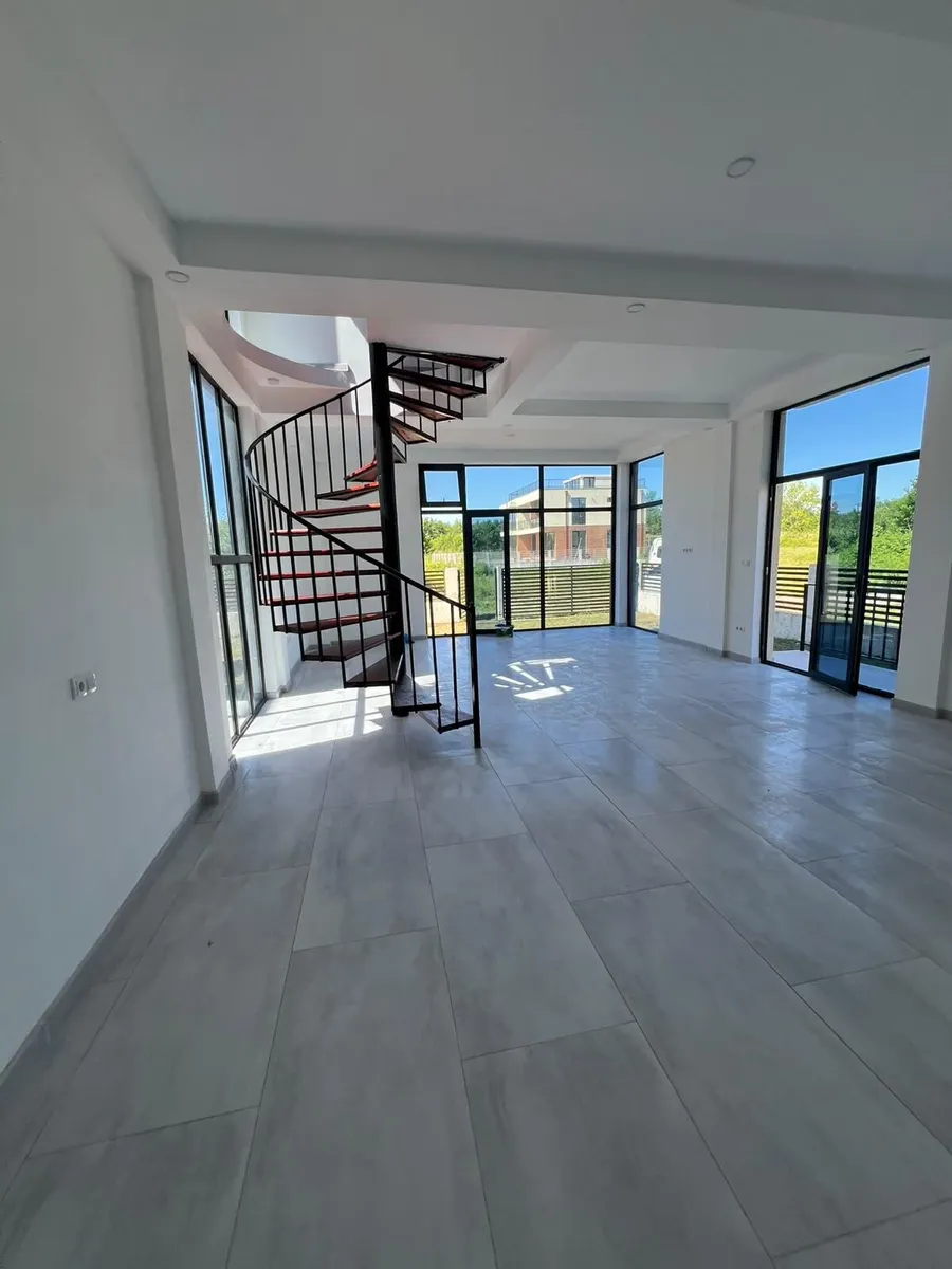 House, 5-room, 185 m², Alpha Home Shekvetili