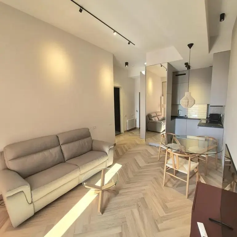 Apartment, 2-room, 57 m², AtHome39