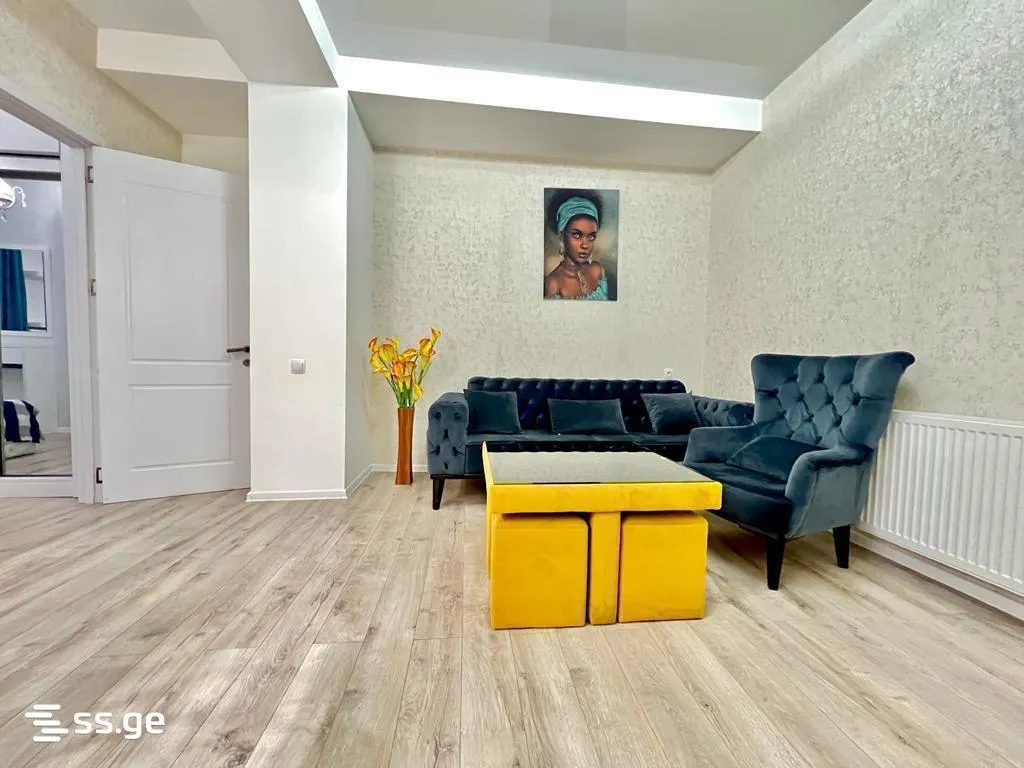 Квартира, 2-комн., 60 м²