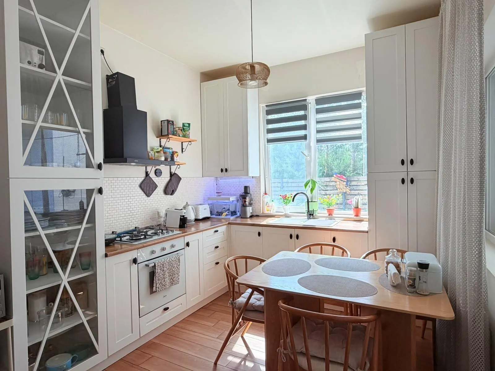 House, 5-room, 192 m²