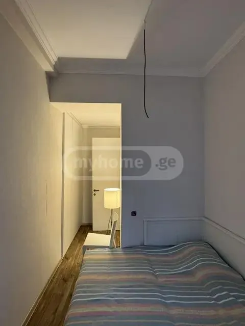 Квартира, 3-комн., 63 м²