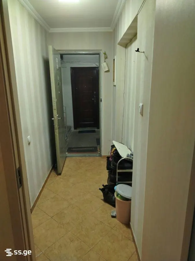 Apartment, 5-room, 100 m²