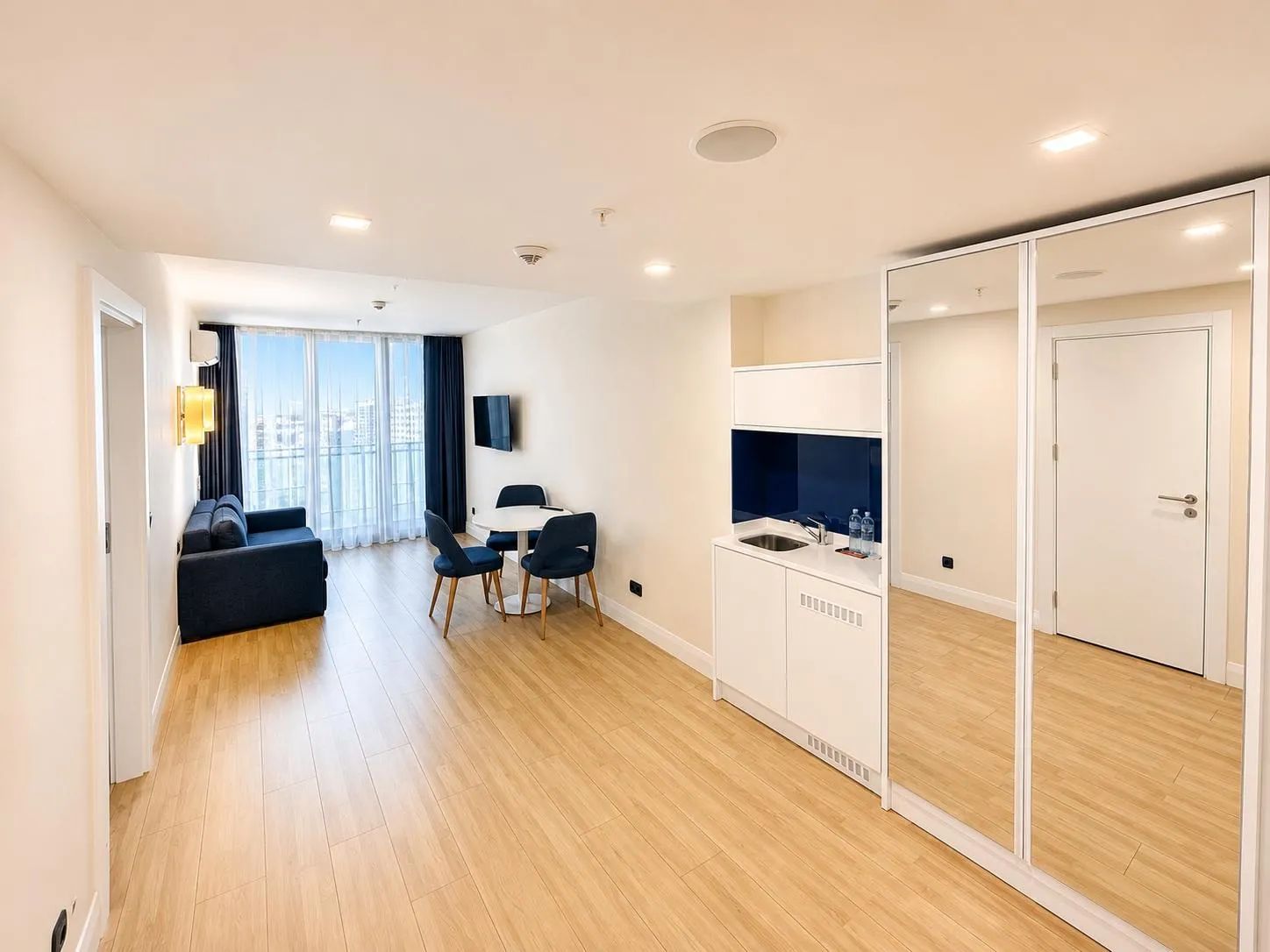 Apartment, 1-room, 45 m², Orbi City