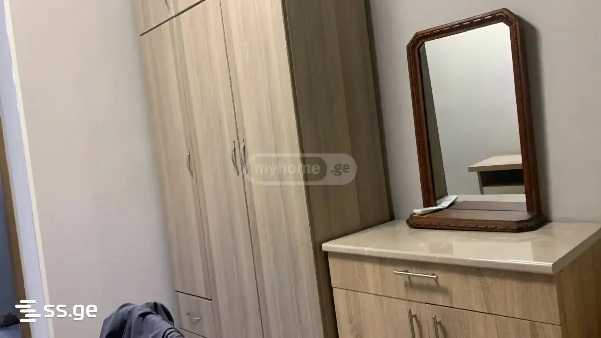 Apartment, 4-room, 85 m²