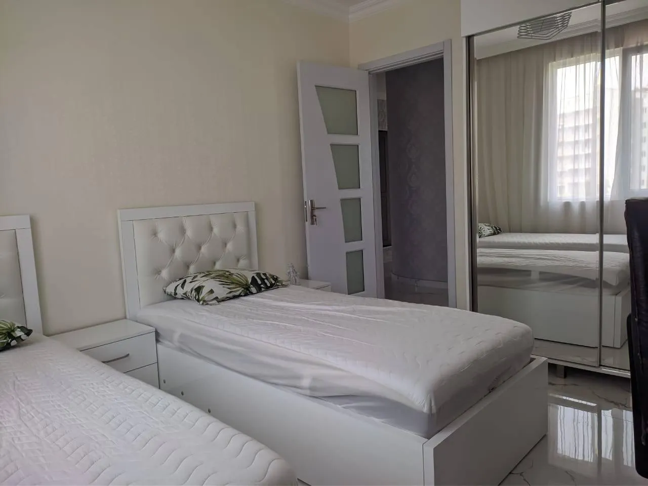 Квартира, 4-комн., 90 м²