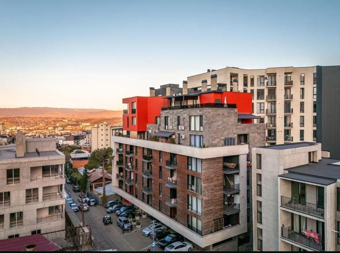 Квартира, 5-комн., 240 м², Nino Zhvania St, 55