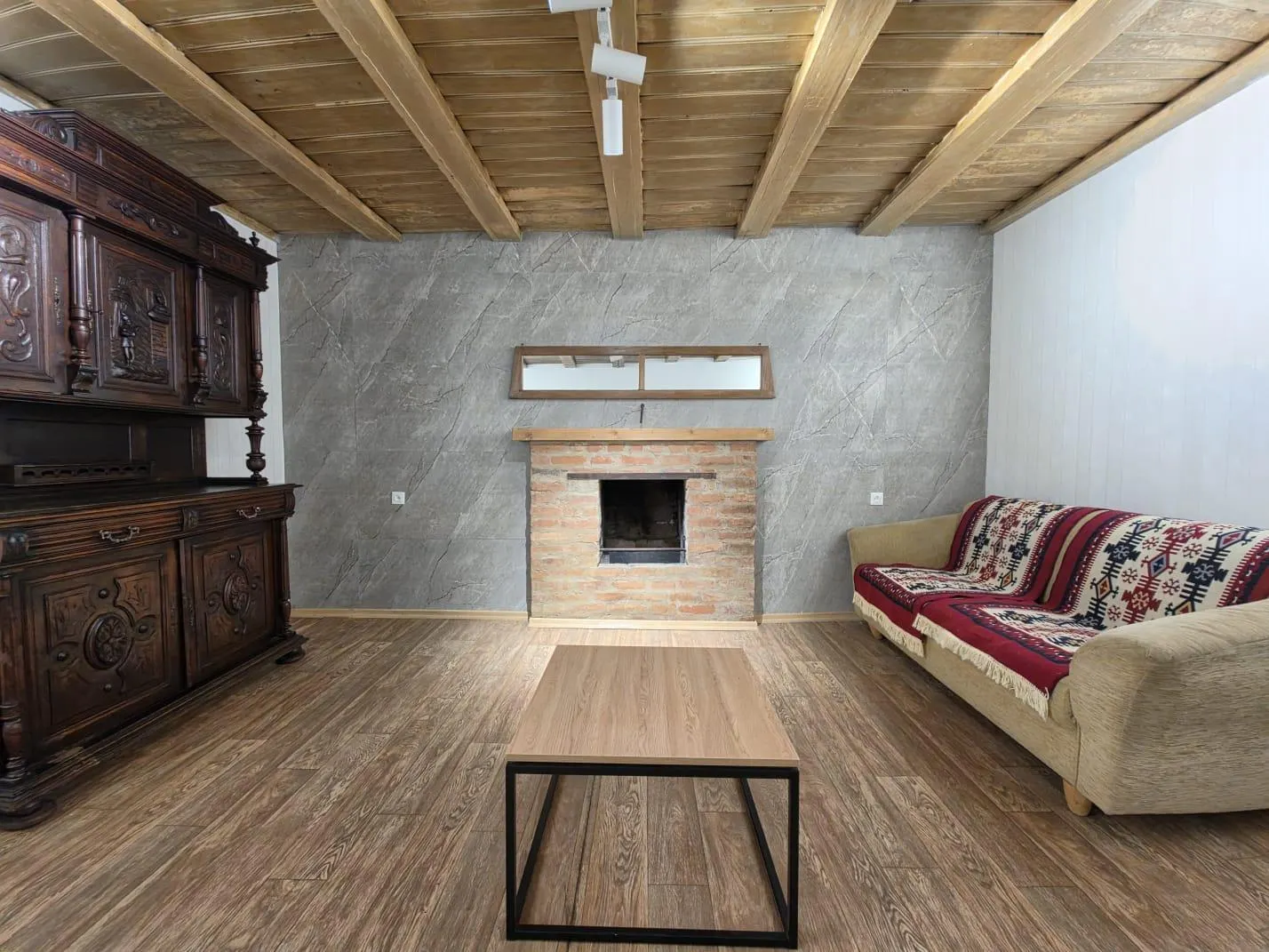 Дом, 5-комн., 415 м²