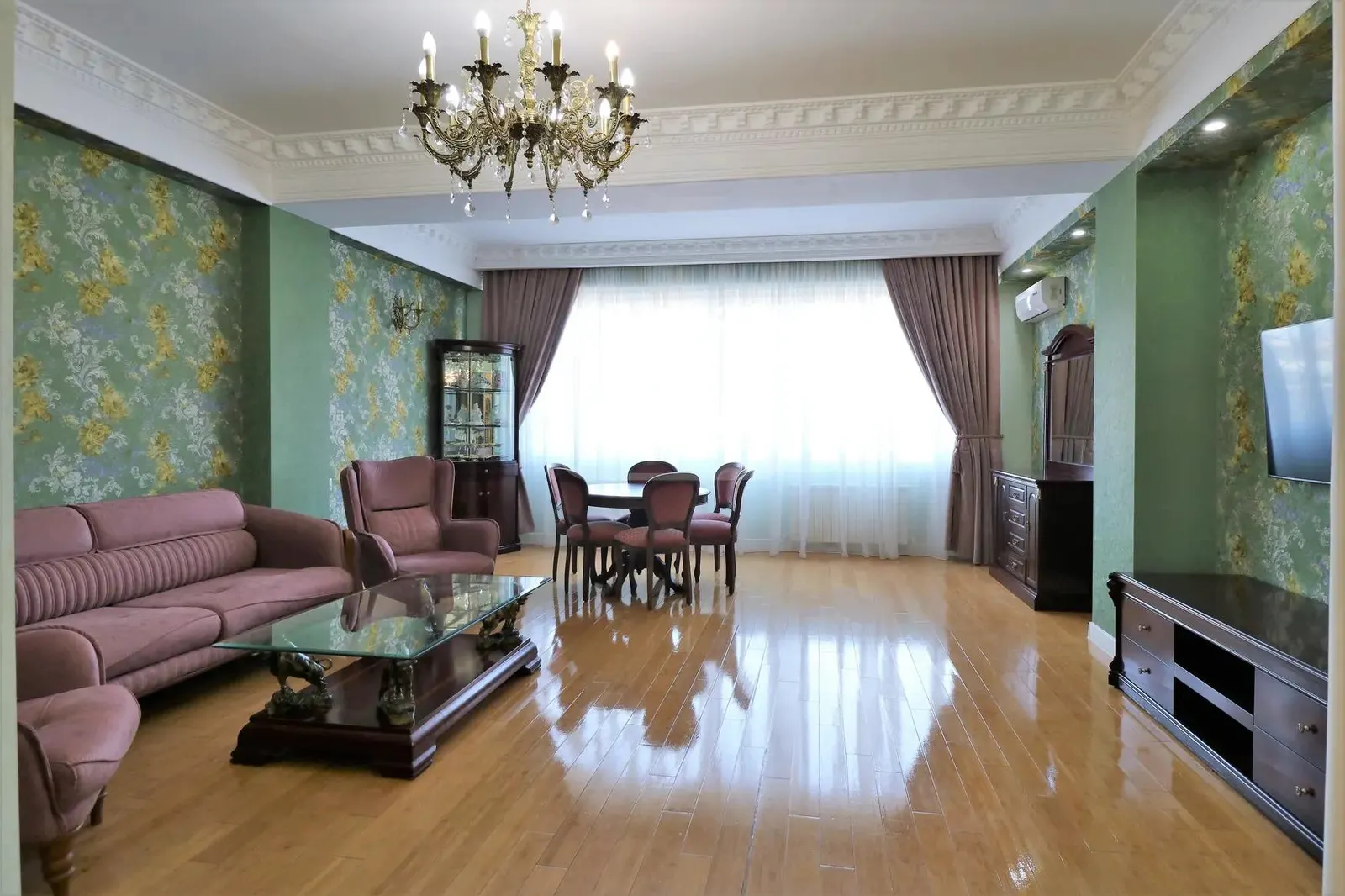 Квартира, 2-комн., 85 м²
