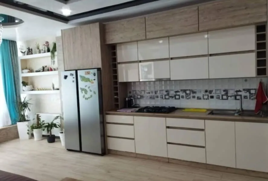 Квартира, 79 м²