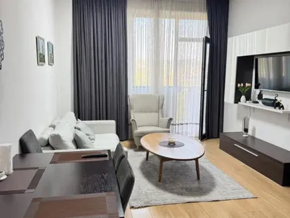 Квартира, 3-комн., 65 м²