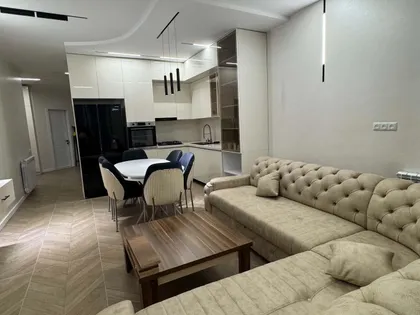 Квартира, 3-комн., 91 м²