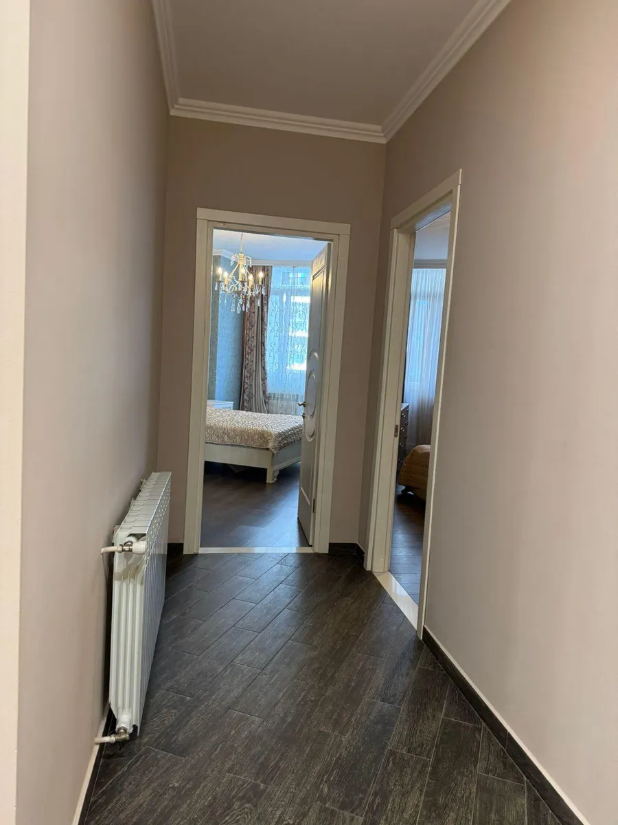 Apartment, 4-room, 160 m², Zurab Gorgiladze St, 98