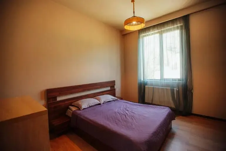 Дом, 4-комн., 500 м²