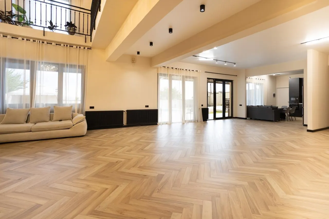 House, 5-room, 300 m², Lisi Green Town