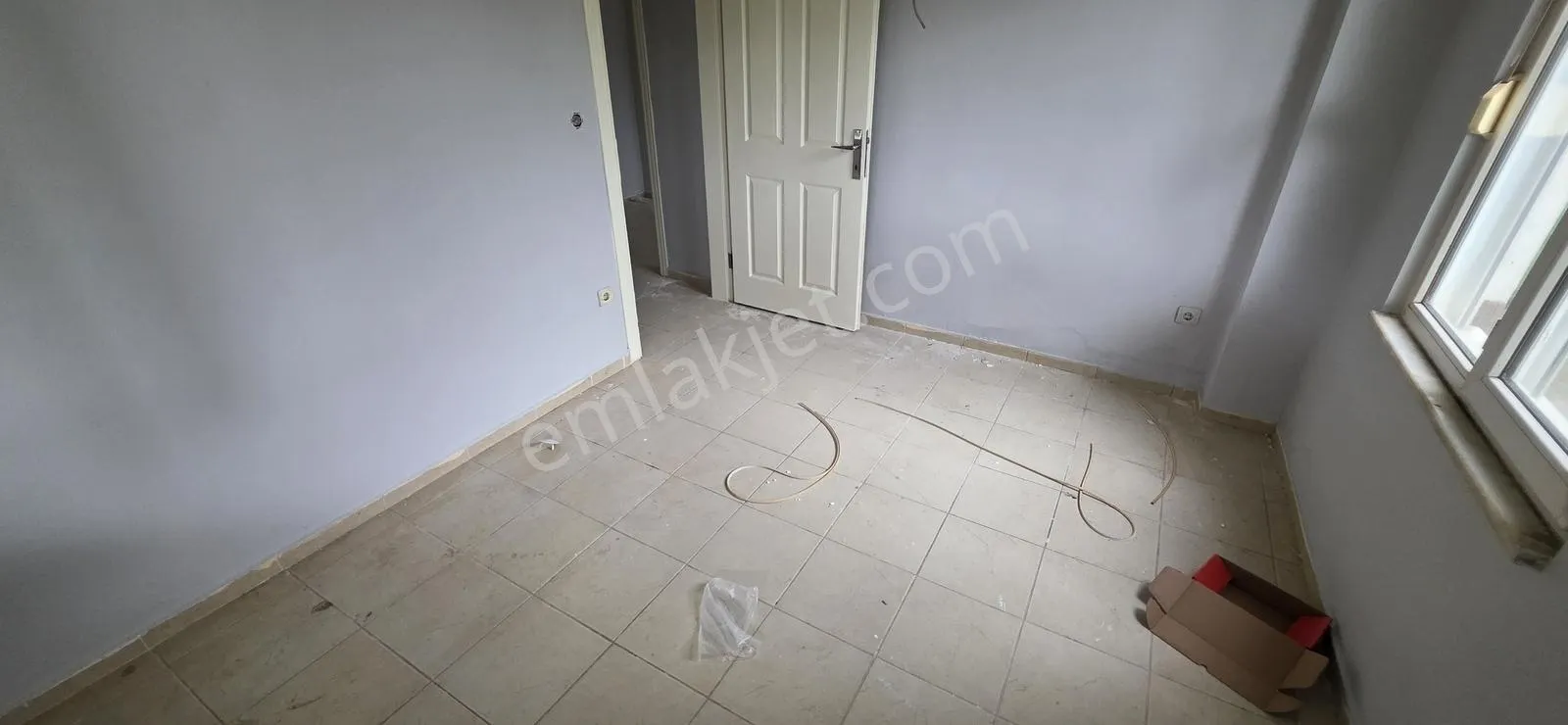 Apartment, 4-room, 120 m², Karbeyaz Sitesi
