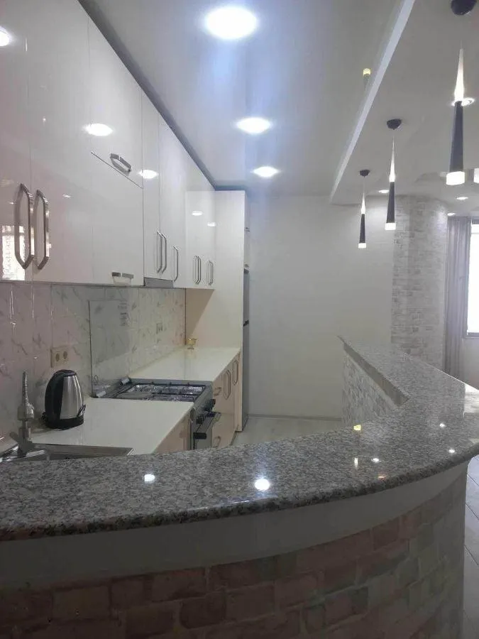 Apartment, 3-room, 105 m², Angisa St, 13