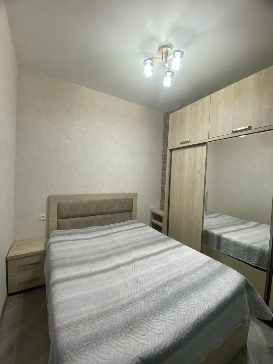 Apartment, 2-room, 48 m², Vakhtang Gorgasali St, 156-158