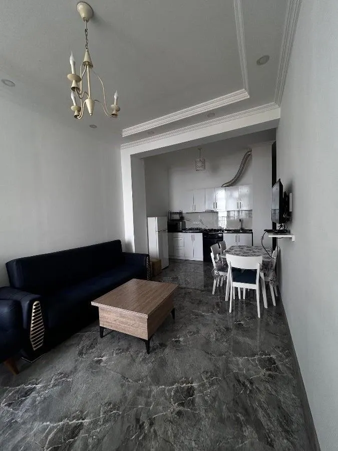 Квартира, 3-комн., 57 м²