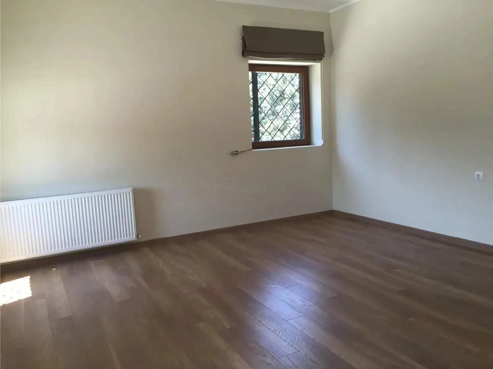 House, 7-room, 355 m²