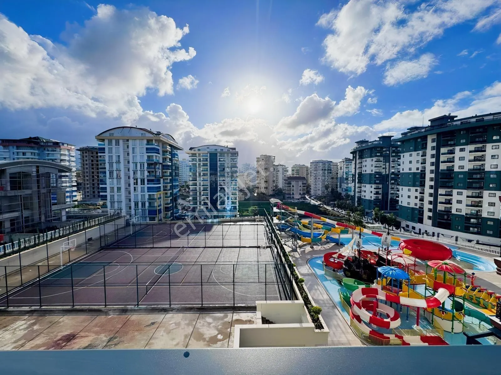 Apartment, 4-room, 220 m²