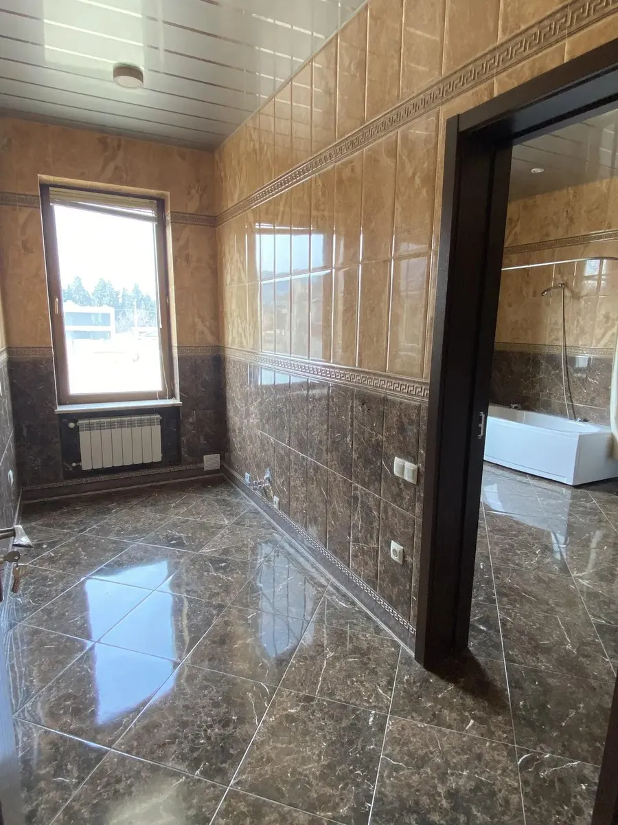 House, 7-room, 1200 m²