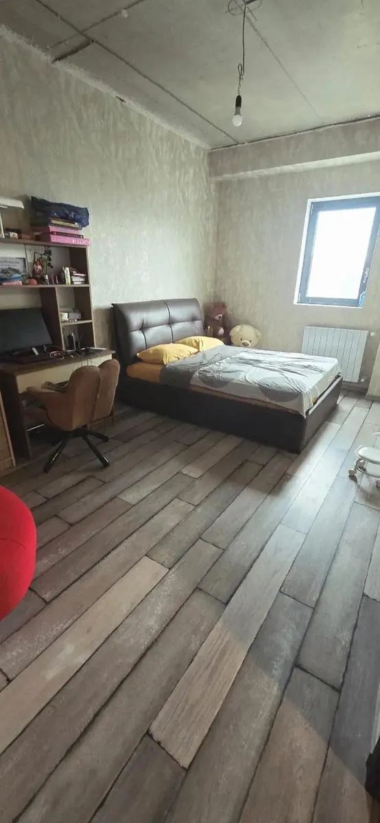 Квартира, 5-комн., 199 м²