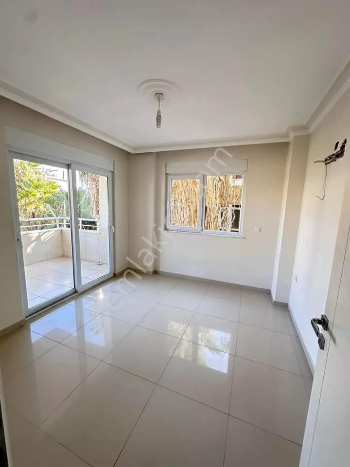 Apartment, 3-room, 120 m²