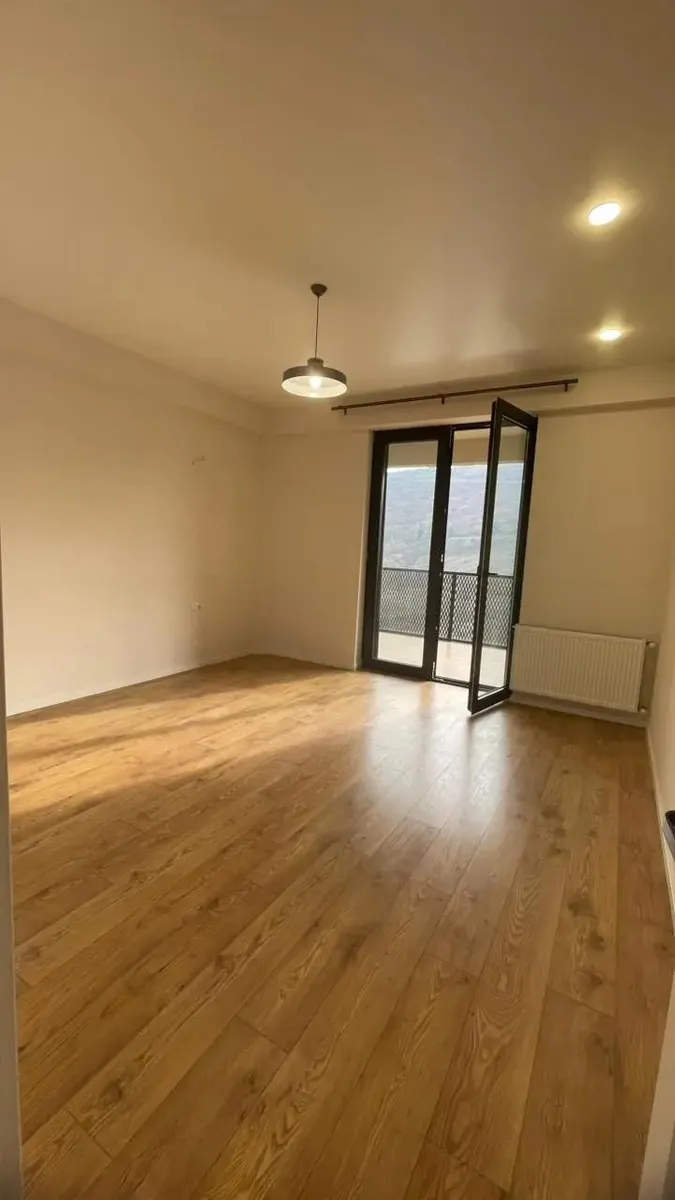 Квартира, 5-комн., 350 м²