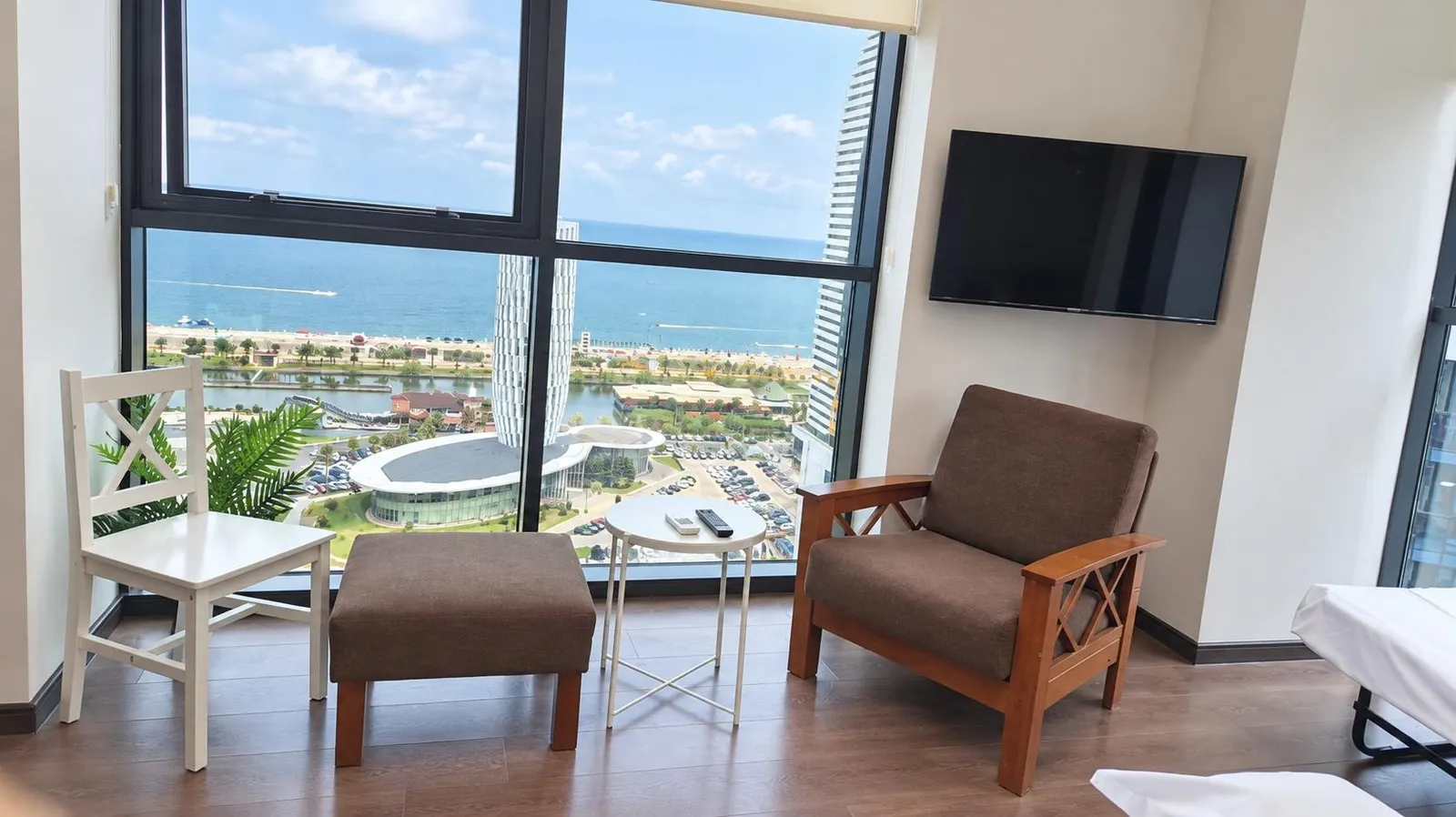 Apartment, 2-room, 43 m², Dar Tower