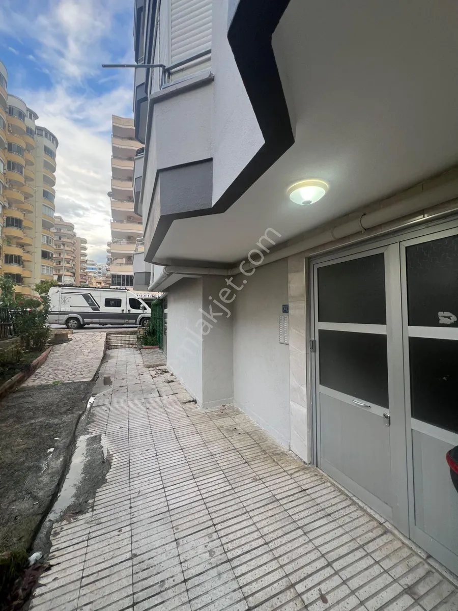 Apartment, 3-room, 115 m²