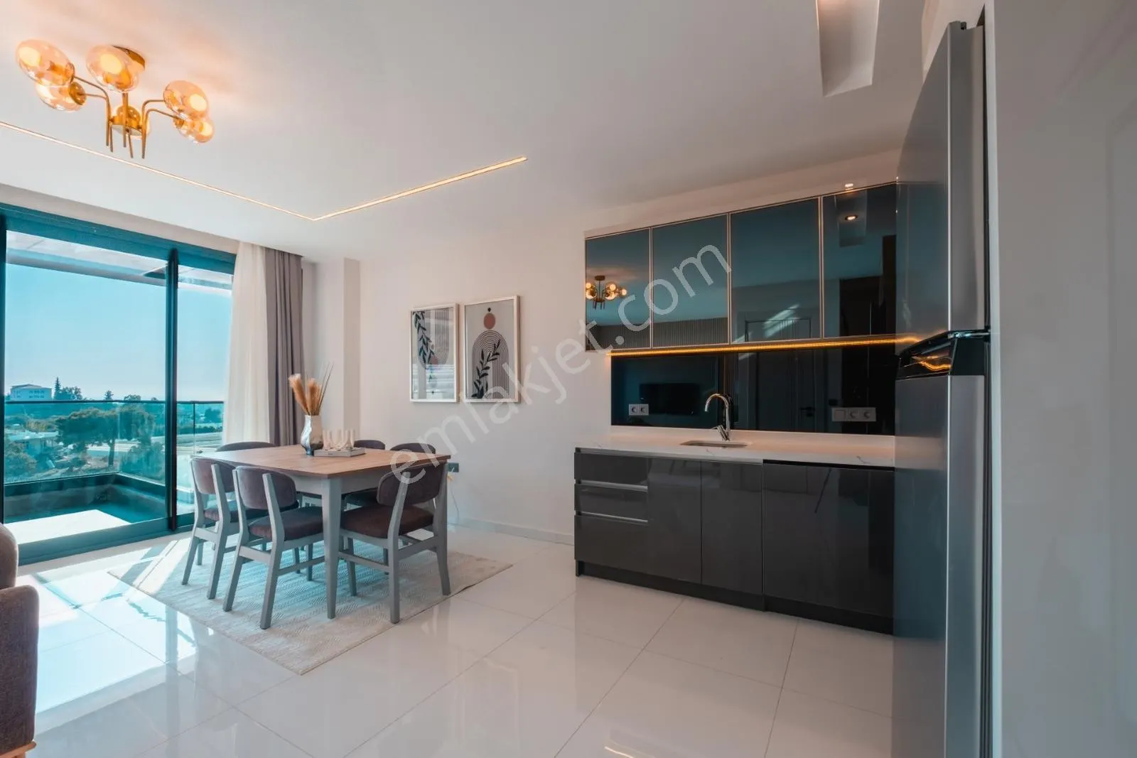 Apartment, 3-room, 110 m²