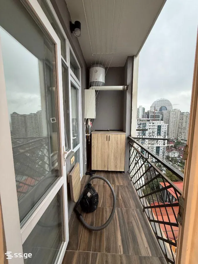 Apartment, 2-room, 41 m², Vakhtang Gorgasali St, 156-158