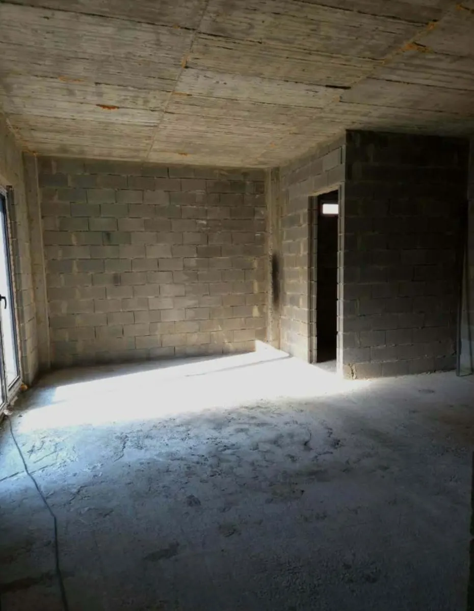 Дом, 5-комн., 280 м²