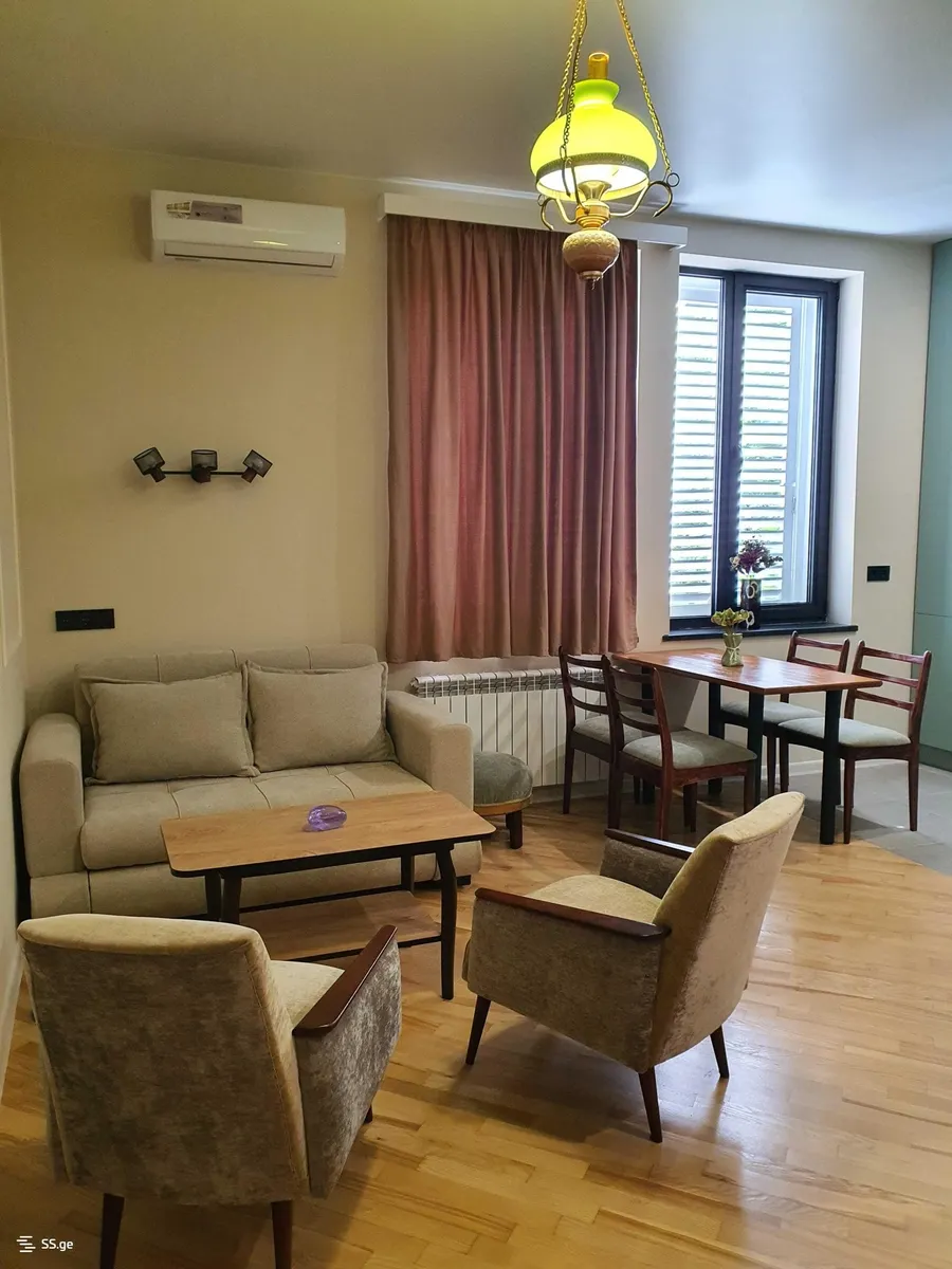 Квартира, 2-комн., 55 м²