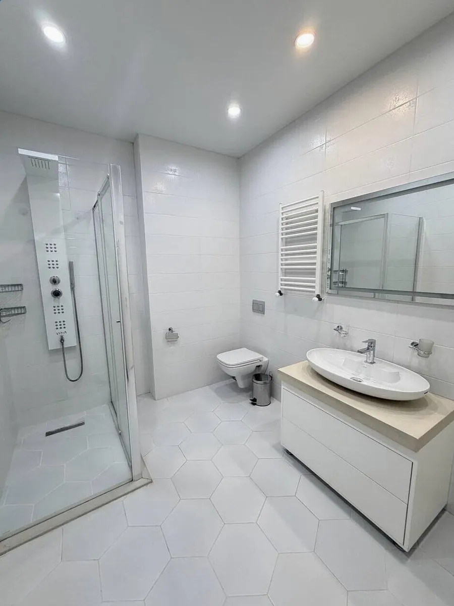 Квартира, 4-комн., 217 м²